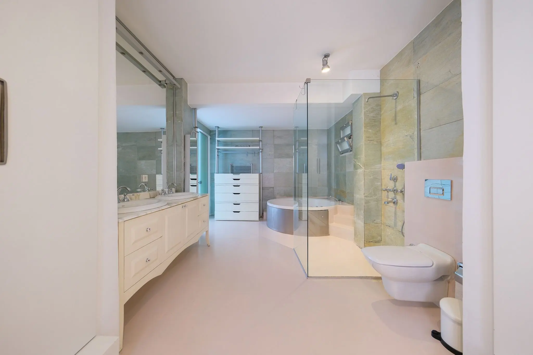 Luxury bathroom